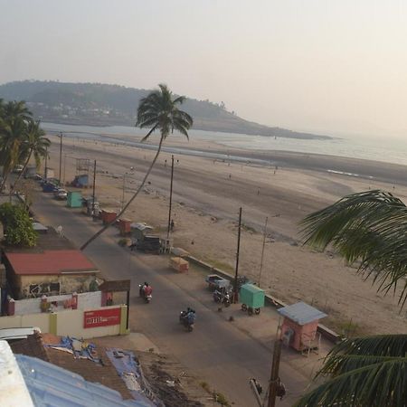 Hotel Murud Marina Exterior foto