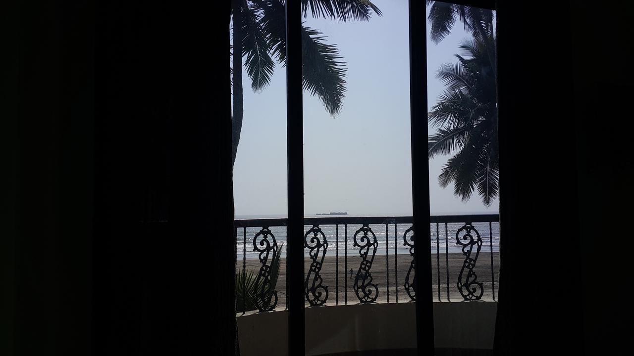 Hotel Murud Marina Exterior foto